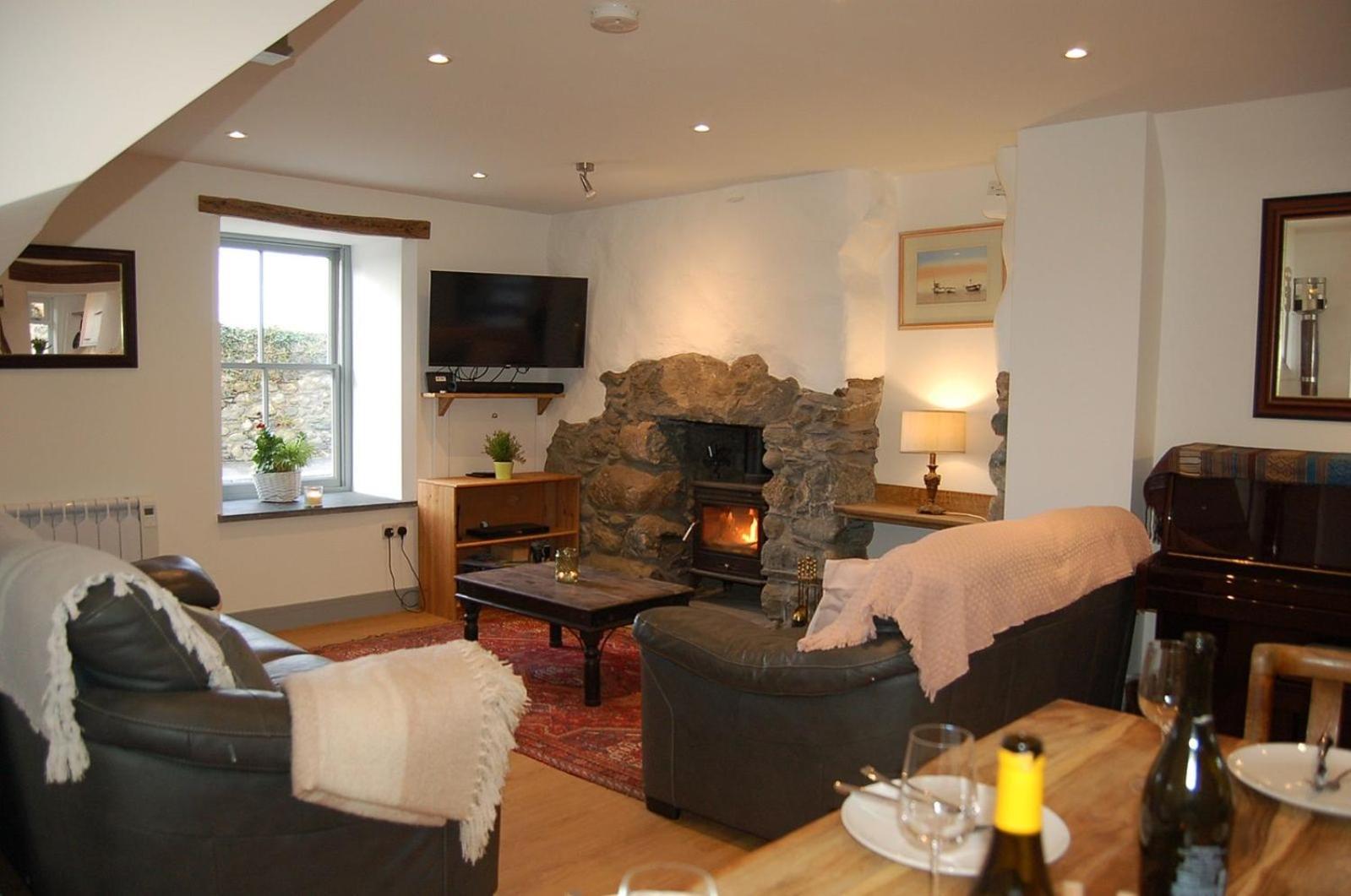 Ty Del - Beautiful Home In Tywyn Exterior foto